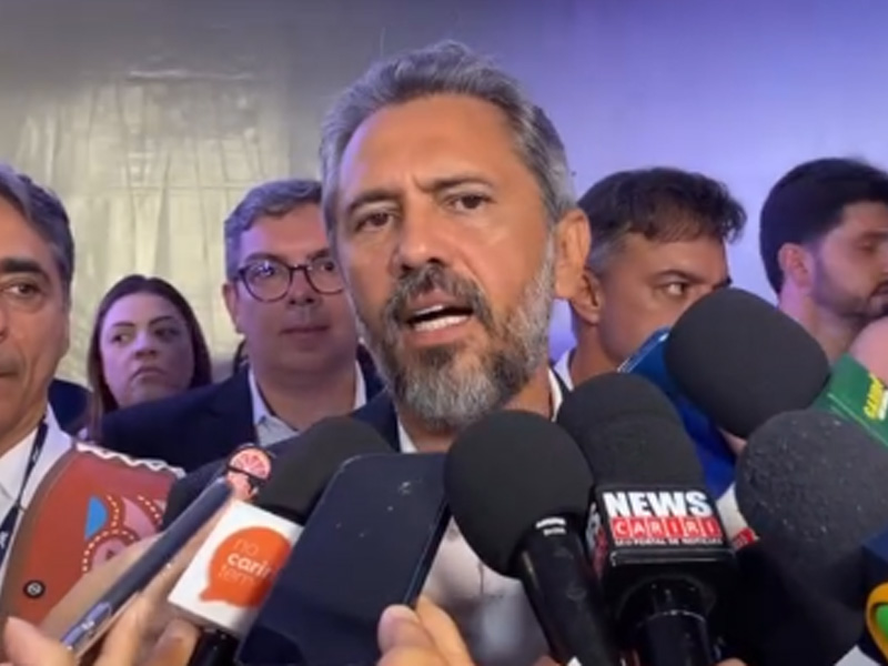 Vídeo: Elmano diz que nomes para vice e para o Senado devem ser definidos até maio ou junho