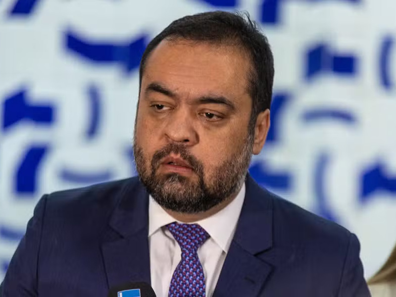 Cláudio Castro deixa governo do Rio em meio a julgamento no TSE