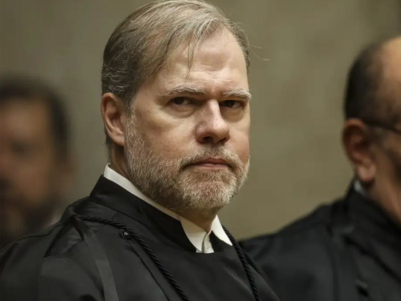 Toffoli se declara suspeito para julgar prisão de Vorcaro