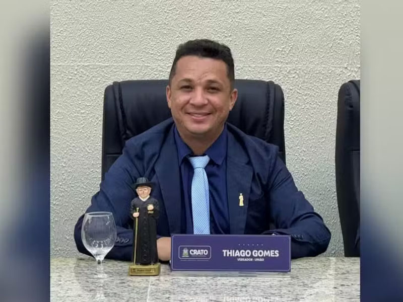🔴AO VIVO: vereador Thiago Gomes ganha liberdade provisória com uso de tornozeleira eletrônica após prisão por violência doméstica em Crato