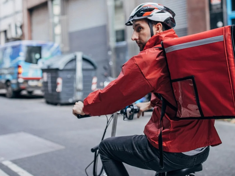 Governo propõe piso de R$ 10 por viagem e adicional por quilômetro para motoristas e entregadores de aplicativo