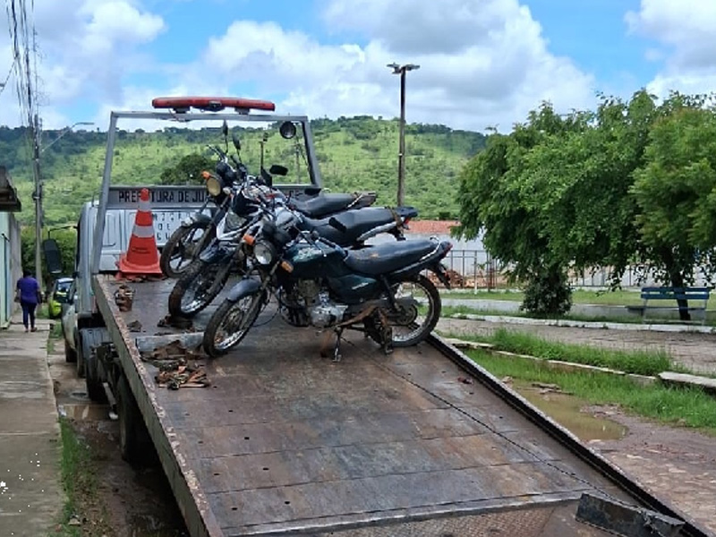 Demutran realiza blitz na Rodovia Padre Cícero e remove motocicletas irregulares em Juazeiro do Norte