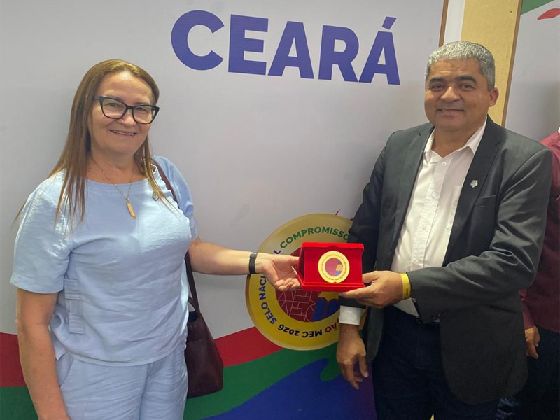 Salitre recebe Selo Ouro de Alfabetização em Cerimônia Nacional