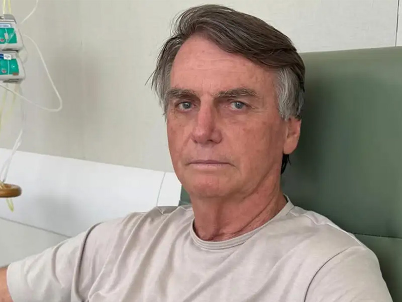 Bolsonaro apresenta melhora clínica, com recuperação da função renal, diz boletim
