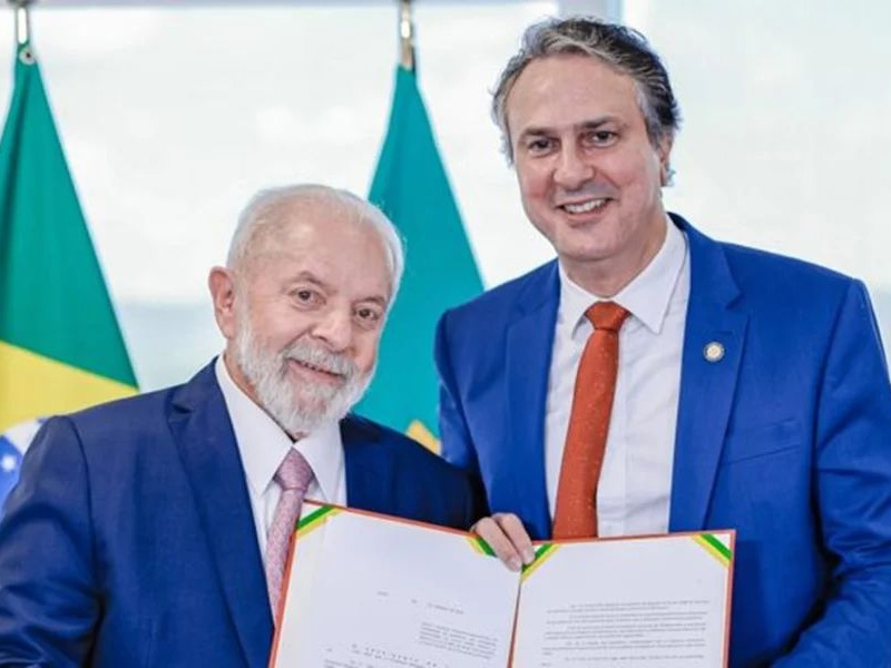 Lula diz que Camilo Santana sai do Ministério da Educação para ser candidato “a não sei o quê”
