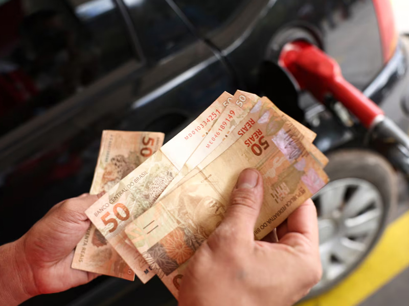 Governo propõe que estados zerem ICMS do diesel importado