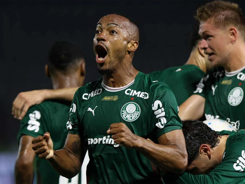 Em noite de Marlon Freitas, Palmeiras derrota Grêmio e mantém a liderança do Brasileirão