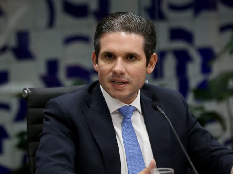 Câmara marca sessão nesta sexta para destravar votação da PEC do fim da jornada 6×1