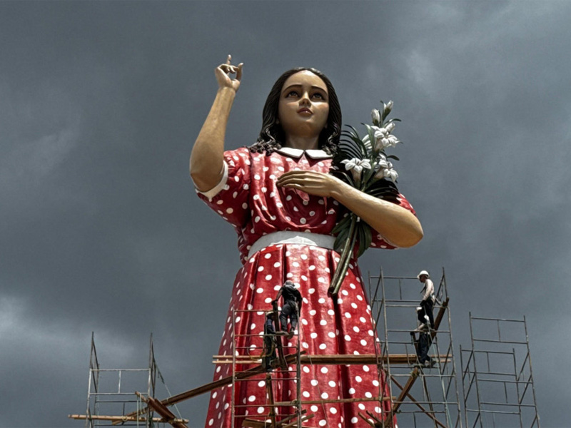 Santana do Cariri inaugura neste sábado (25) complexo da Menina Benigna com estátua de 38 metros