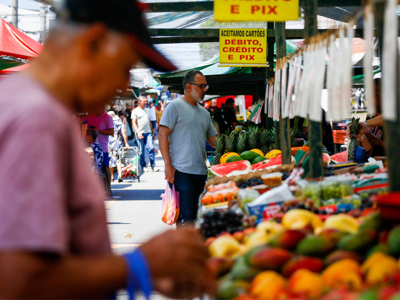 Boletim Focus: mercado eleva previsão da inflação pela 6ª semana seguida no Brasil
