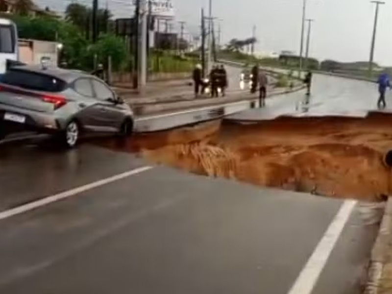 Mais de 40 cidades do Ceará entram em alerta de perigo após fortes chuvas nesta segunda (27)