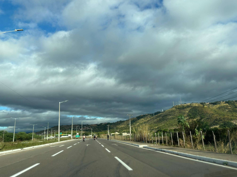 Cariri deve ter céu nublado e chuvas até quarta-feira (29)