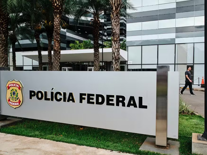 Após reciprocidade do Brasil, agente dos EUA ligado à PF deixa o país e outro tem acesso suspenso