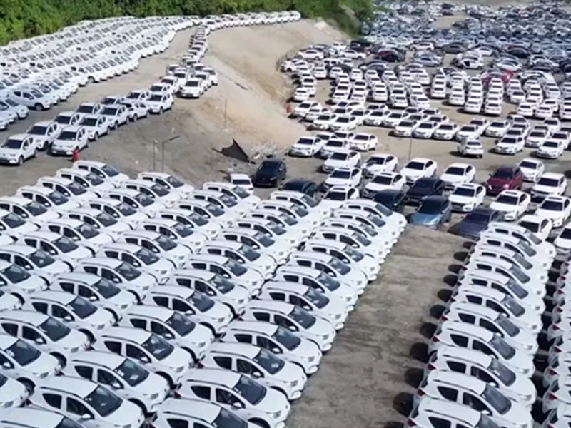 Venda de carros dispara e setor automotivo tem melhor março em mais de uma década