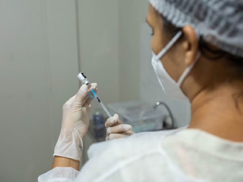 Empresas deverão informar trabalhadores sobre cânceres e vacina