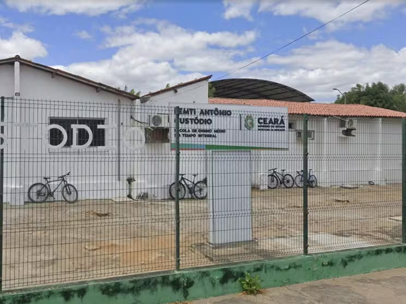 Adolescente é apreendida após ferir colega com faca dentro de escola no interior do Ceará