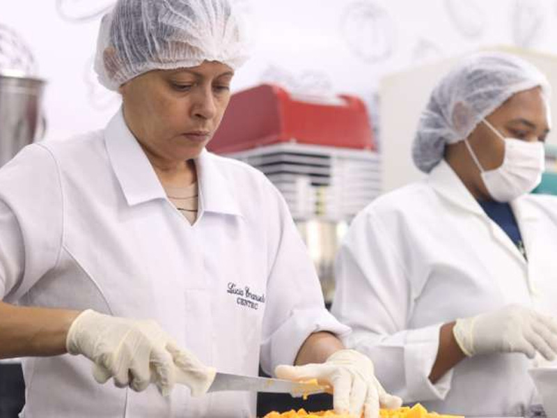 Centec e Secitece abrem 615 vagas para cursos técnicos e superiores gratuitos