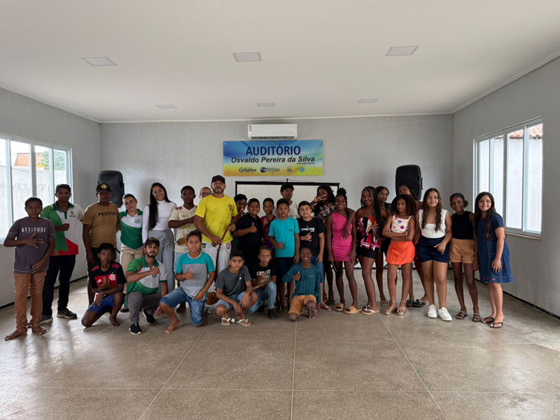 CRAS Sede promove integração e resgate cultural para adolescentes do SCFV em Salitre