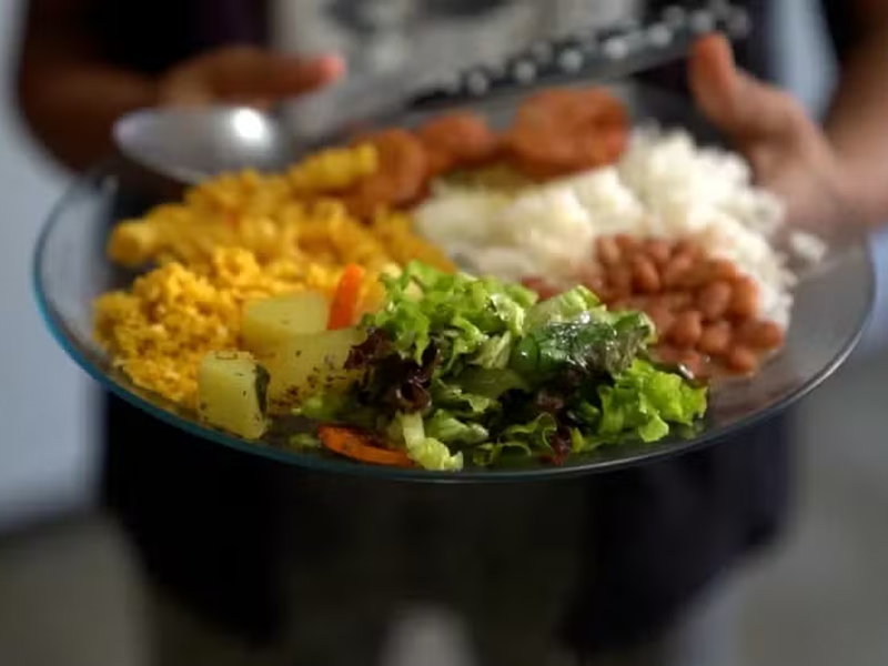 Governo do Ceará detalha alimentos vetados em escolas; adequação vai até 2027