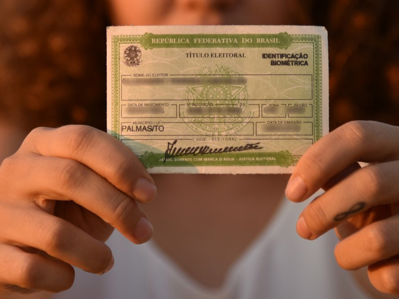 Eleitor tem um mês para regularizar pendências e ficar apto a votar
