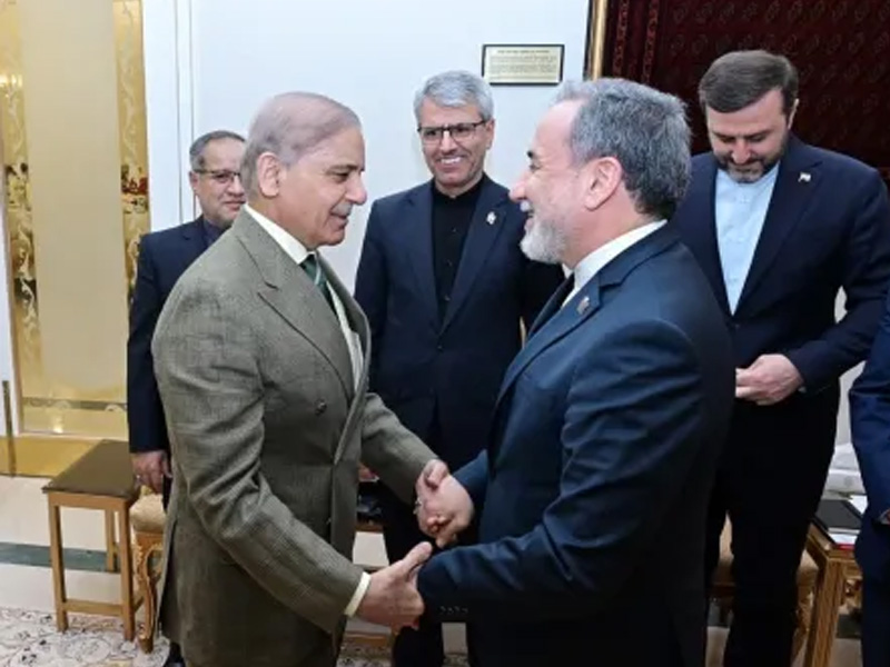 Irã apresenta proposta para reabrir Ormuz e encerrar guerra, afirma agência