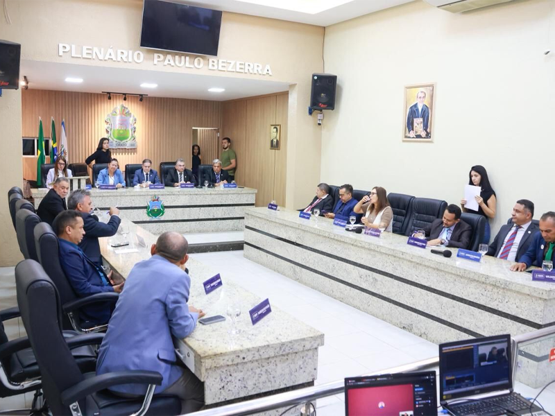 Câmara do Crato aprova projetos sobre proteção a professores e restrições no trânsito em horários de pico