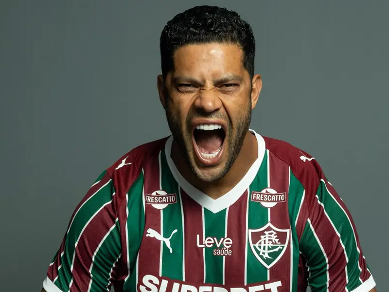 Fluminense anuncia a contratação do atacante Hulk