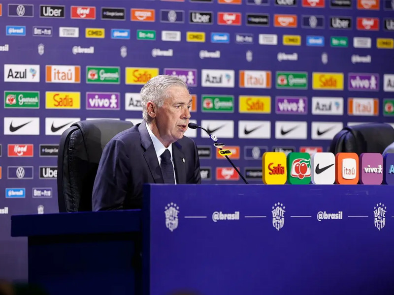 Pesquisa aponta aprovação da maioria dos brasileiros à convocação de Ancelotti para a Copa