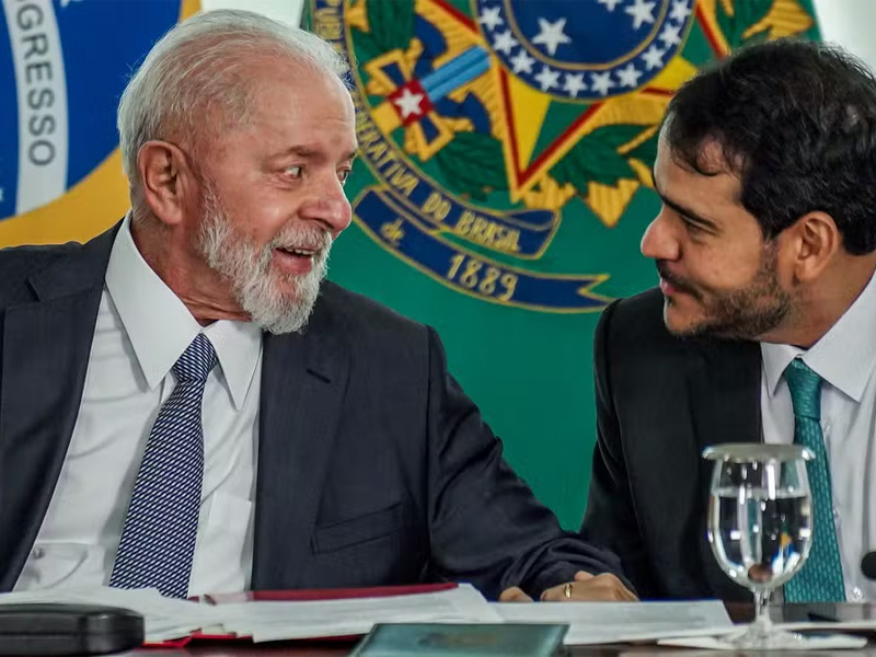 Lula anuncia que vai reenviar indicação de Jorge Messias ao STF após rejeição no Senado