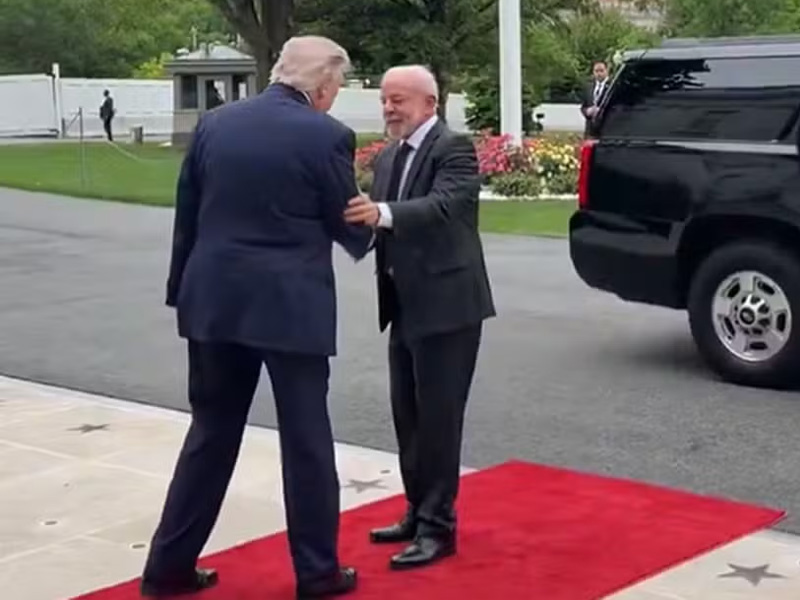 Lula chega à Casa Branca para encontro com Trump