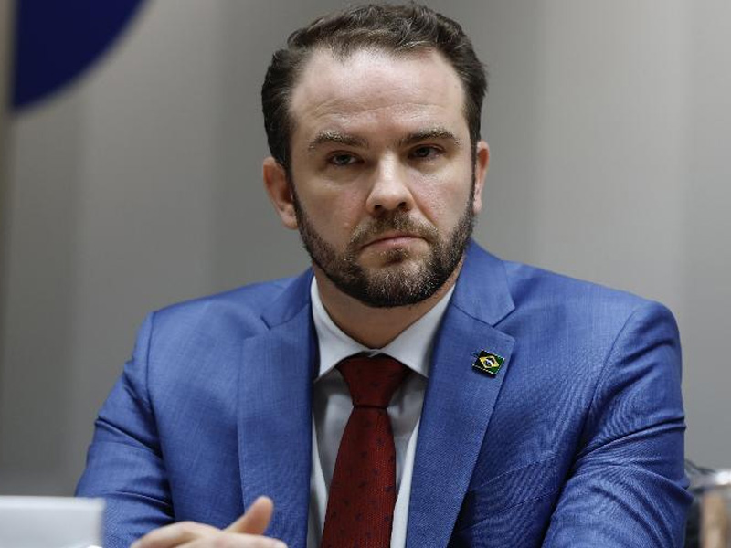 Governo prepara nova fase do Desenrola para trabalhadores informais e adimplentes, afirma ministro