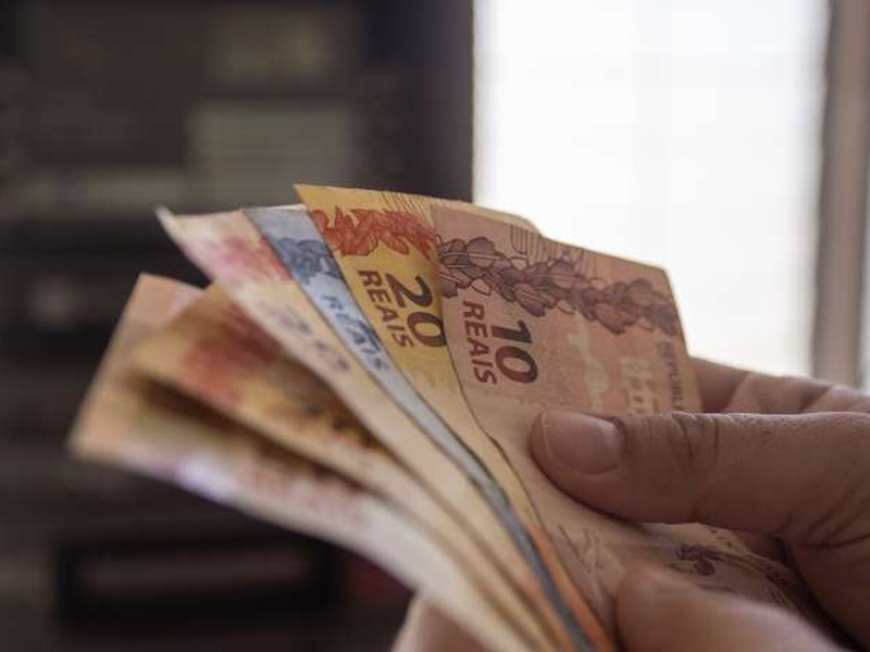 Governo do Ceará antecipa primeira parcela do 13° dos servidores para 3 de junho