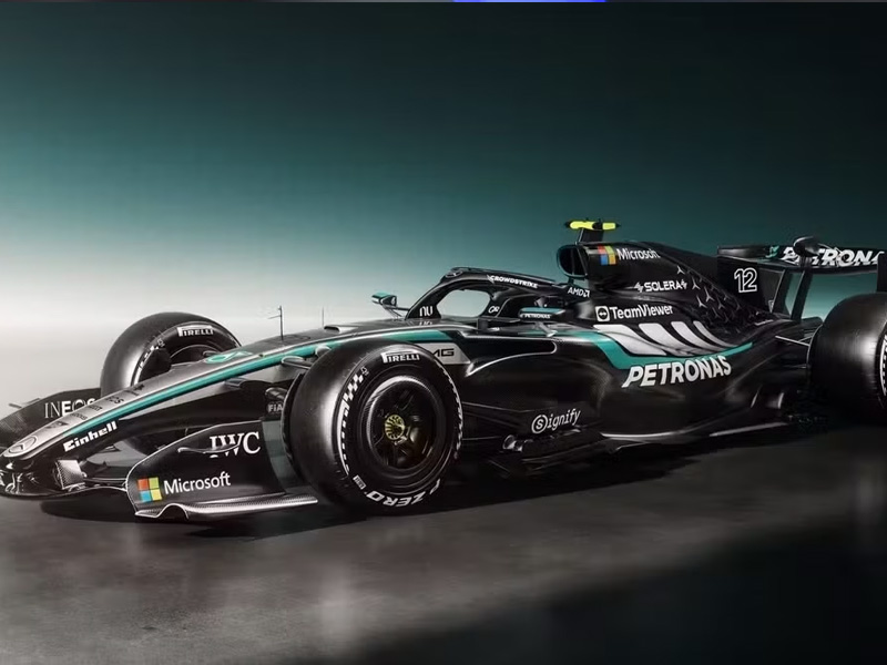 Mercedes está disposta a usar motores V8 na Fórmula em 2030, diz Toto Wolff