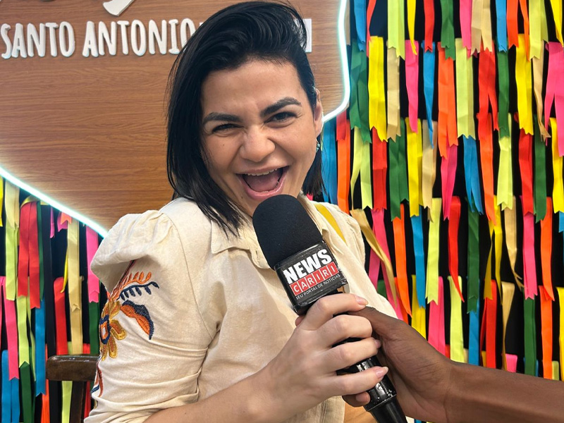 Vídeo: Morgana Camila confessa estar animada para participar da Festa do Pau da Bandeira de Santo Antônio, em Barbalha