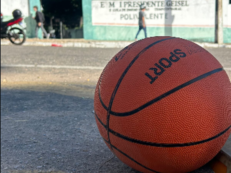 🔴 AO VIVO: sete integrantes de time de basquete do Polivalente, em Juazeiro do Norte, morrem após ônibus tombar em Tauá