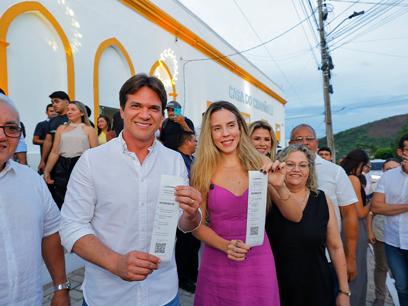 Em pré-campanha a deputada estadual, Jade Romero recebe apoio de lideranças do Maciço do Baturité