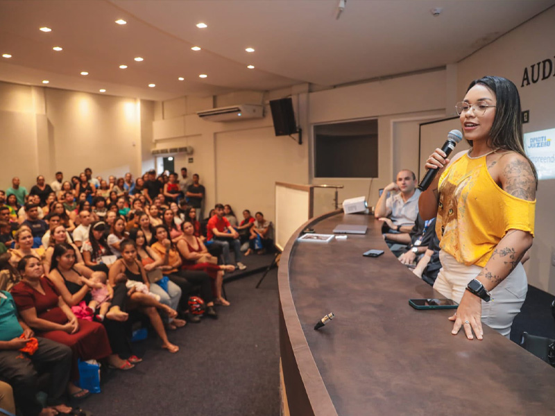 Capacita Juazeiro abre terceira turma e alcança marca de 1.800 alunos beneficiados com qualificação profissional