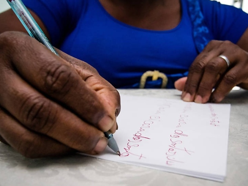 Analfabetismo no Brasil cai para 4,9% e atinge menor nível da série histórica