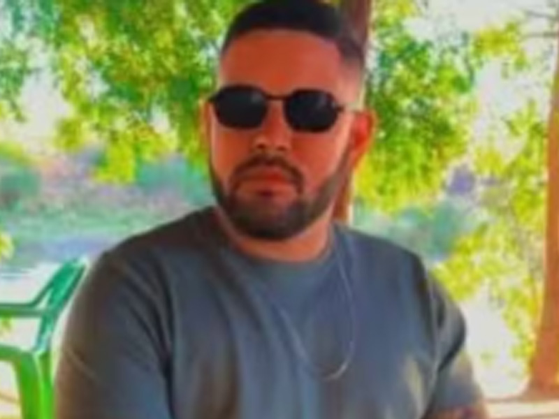 Vídeo: Homem é executado a tiros dentro de bar pouco tempo depois de jogo do Brasil, em Farias Brito