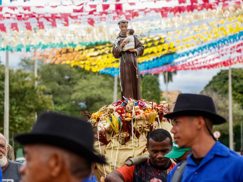 Barbalha realiza primeira Serenata do Dia dos Namorados como nova celebração cultural durante os festejos de Santo Antônio