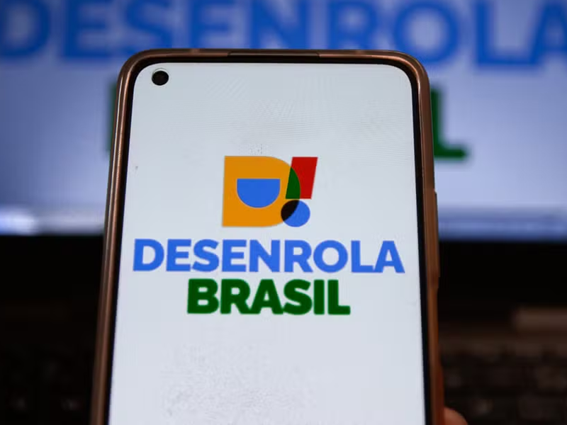 Novo Desenrola já beneficia mais de 6 milhões de brasileiros, diz ministro da Fazenda
