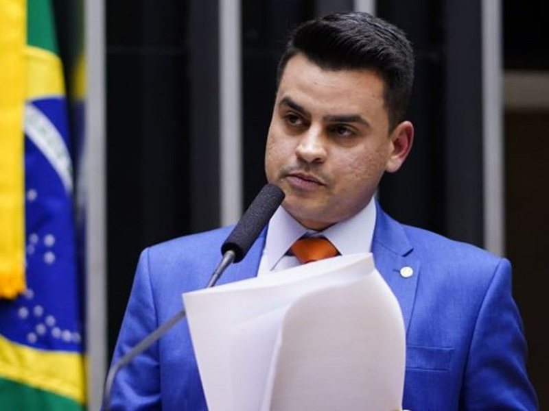 Deputado Yury do Paredão apresenta projeto que reforça a proteção de crianças e adolescentes em processos de alienação parental