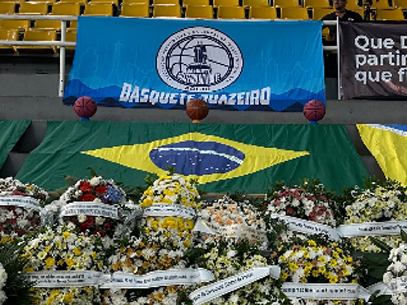 🔴AO VIVO: velórios dos atletas do Basquete Juazeiro do Norte chegam à reta-final com homenagens e celebrações litúrgicas