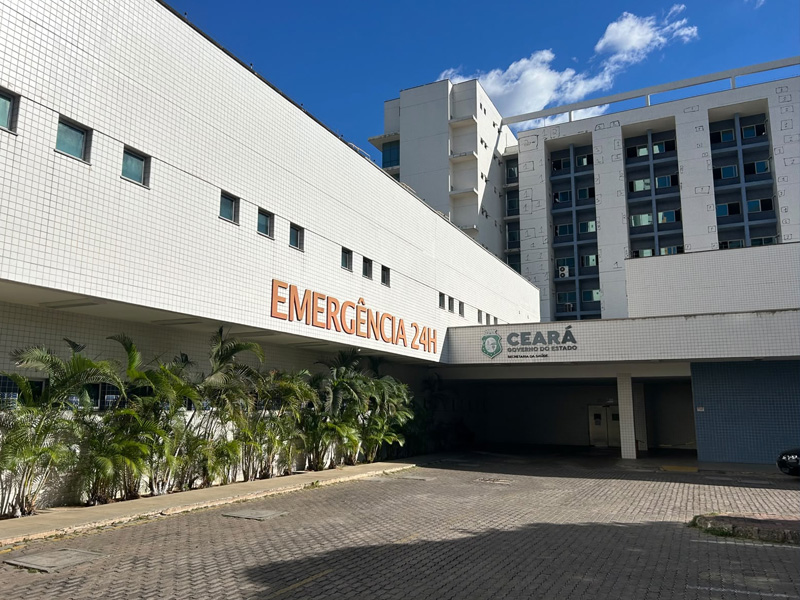 Vídeo: Dois estudantes e técnico do time de Basquete que sobreviveram ao acidente em Tauá são transferidos para o Hospital Regional, em Juazeiro do Norte