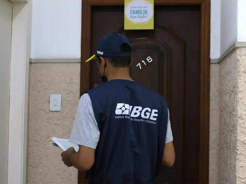 IBGE abre seleção com 1,4 mil vagas temporárias para censos agropecuário e população em situação de rua