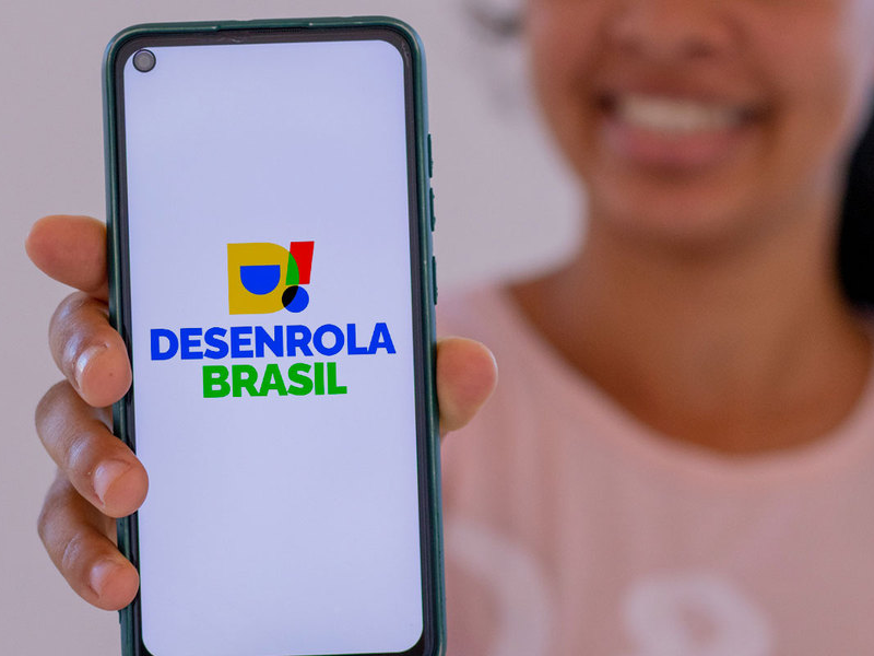 Desenrola 2.0 reduz dívida de famílias de R$ 20 bilhões para menos de R$ 3 bilhões, diz governo