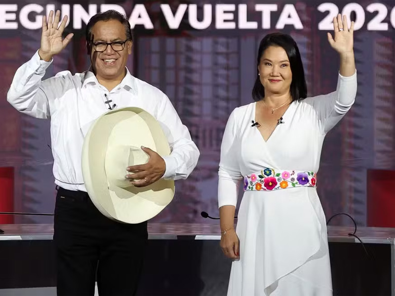 Roberto Sánchez ultrapassa Keiko Fujimori na apuração e disputa presidencial segue indefinida no Peru