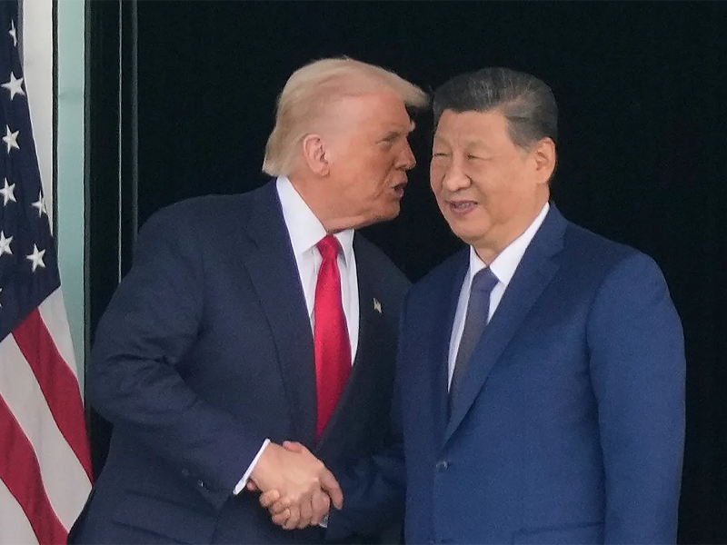 Trump acusa China de obter dados de 220 milhões de eleitores dos EUA; Pequim volta a negar interferência