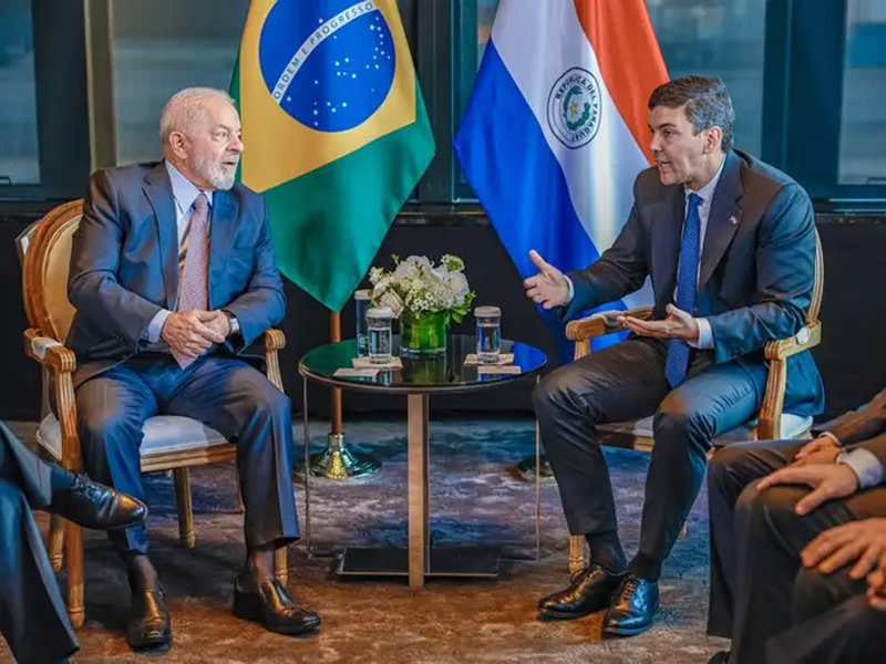Lula conversa com Peña após fala sobre Guerra do Paraguai; governo paraguaio convoca embaixador brasileiro