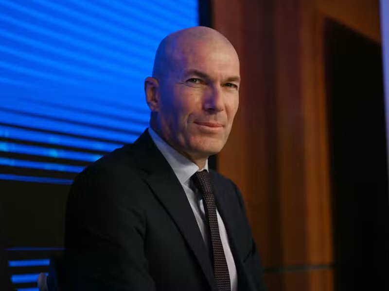 Zinédine Zidane é anunciado como novo técnico da seleção francesa após saída de Didier Deschamps